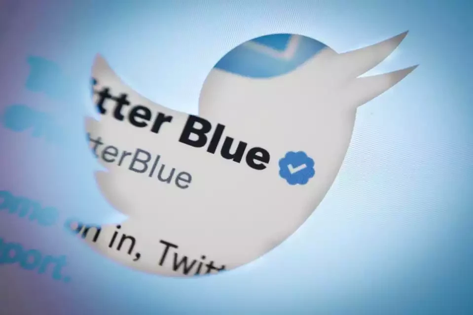 Jak dostosować nawigację w Twitter Blue