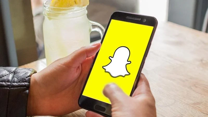 Jak zmienić rozmiar czcionki w aplikacji Snapchat, Android i iPhone?