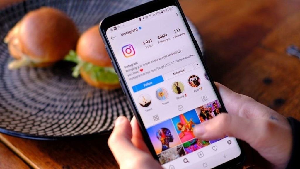 Jak znaleźć polubione posty na Instagramie na iPhonie, Androidzie i PC