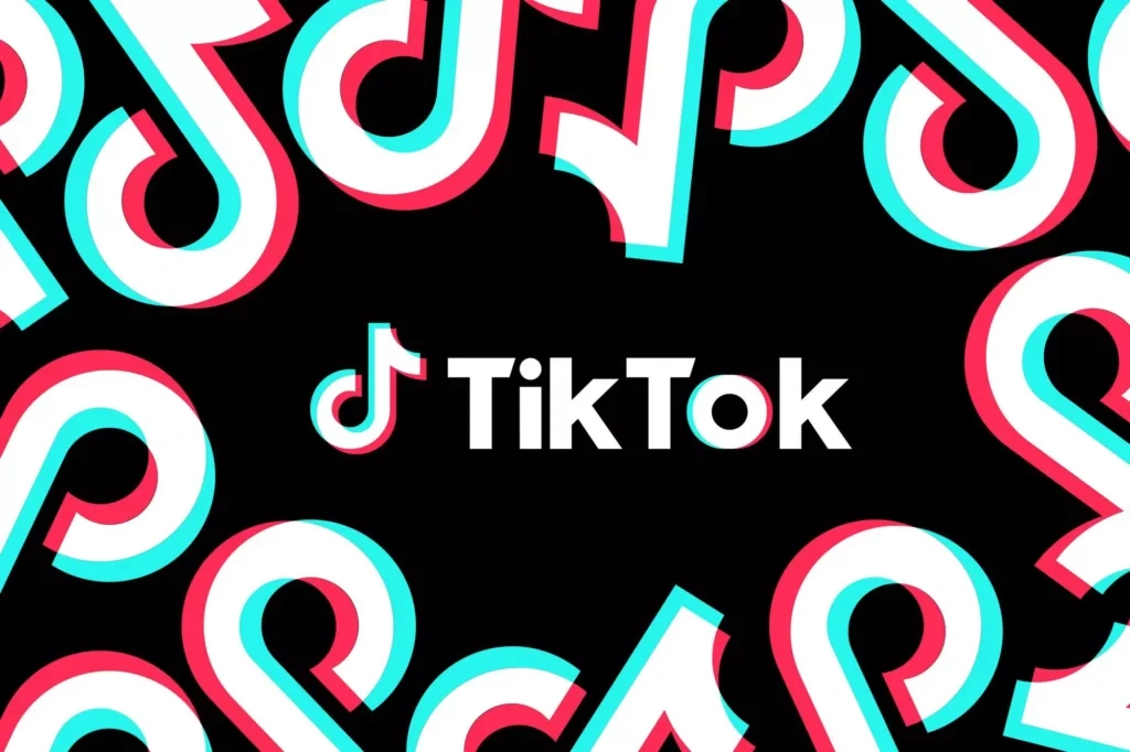 Jak korzystać z sugerowanych wyszukiwań na TikTok?