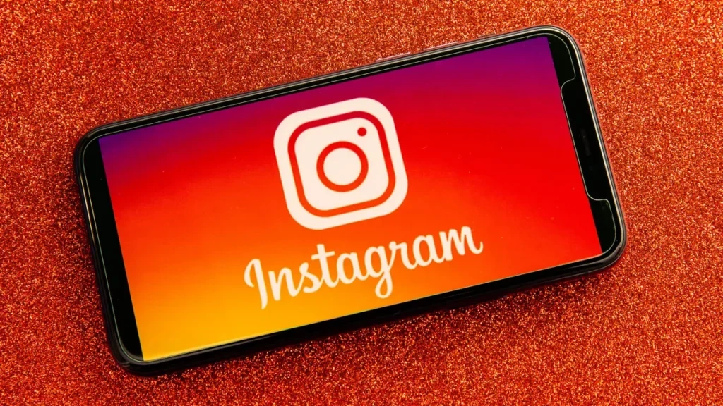 Jak dodać przycisk subskrypcji na Instagramie?