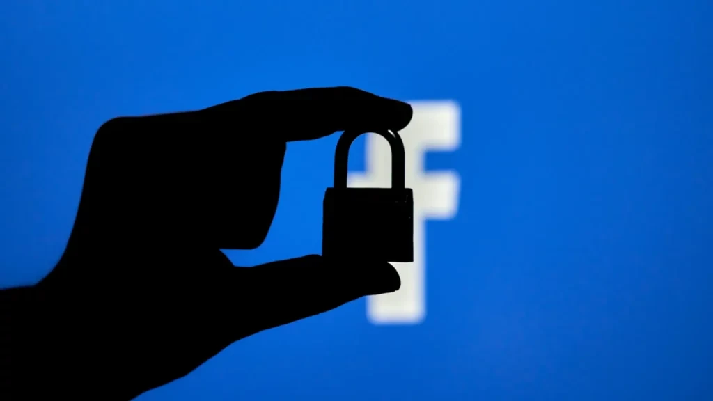 Jak ukryć znajomych na Facebooku